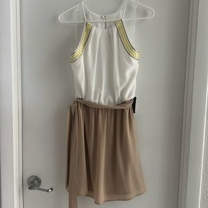 NWT size 9 short halter neck dress